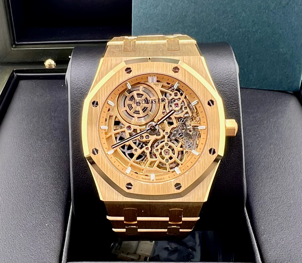 AUDEMARS PIGUET - Royal Oak 18K