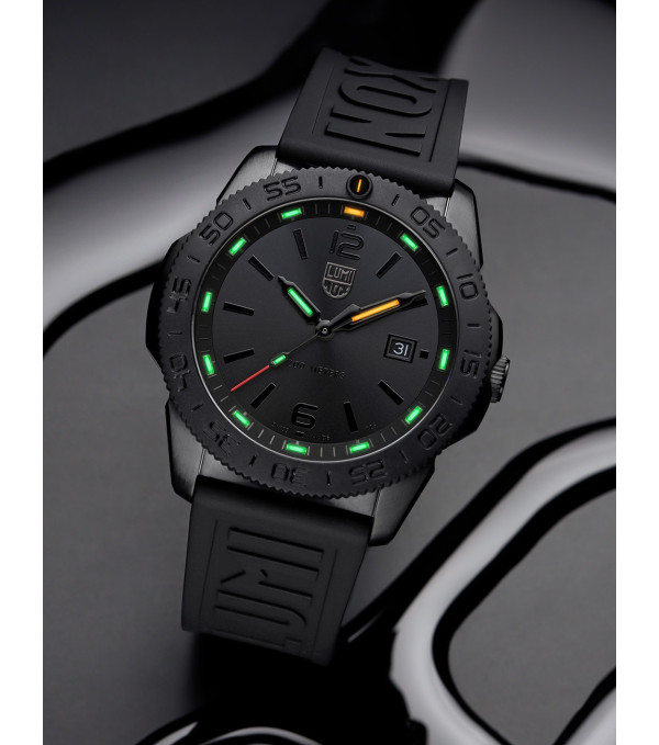 LUMINOX - Pacific Diver Blackout - Image 3